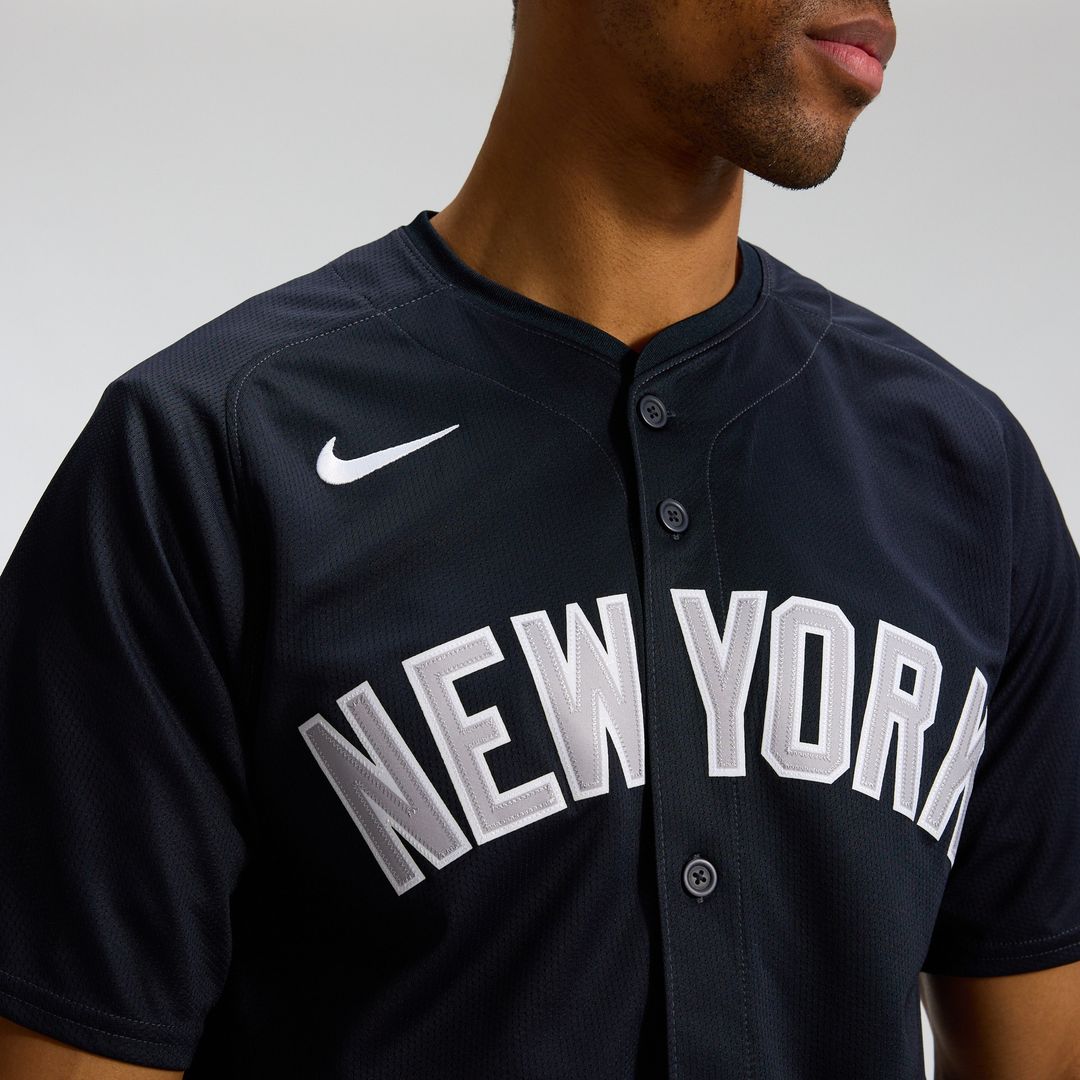 New York Yankees Aaron Judge Nike Alternate Limited Player Jersey - Navy